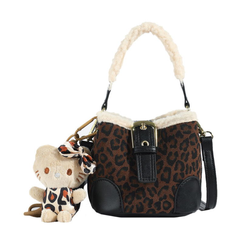 Mini, niche, retro leopard print bag for women 2024 new style, trendy and fashionable handbag, Korean-style crossbody bucket bag Item Picture