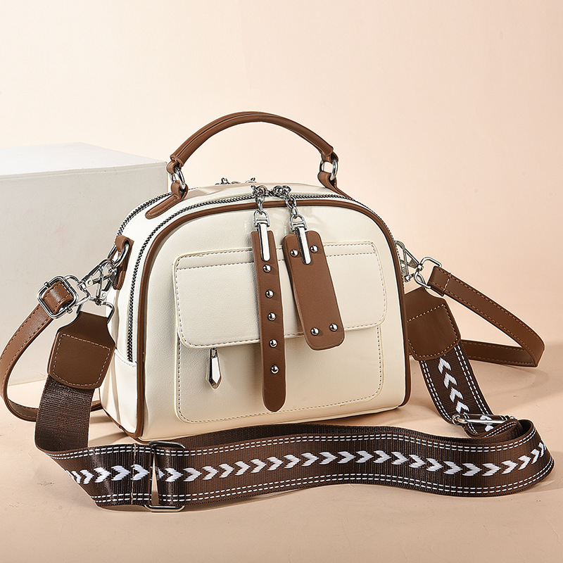New women's trendy and fashionable single-shoulder bag for 2024, crossbody, from an export manufacturer. It is versatile and has a large capacity Specification drawing