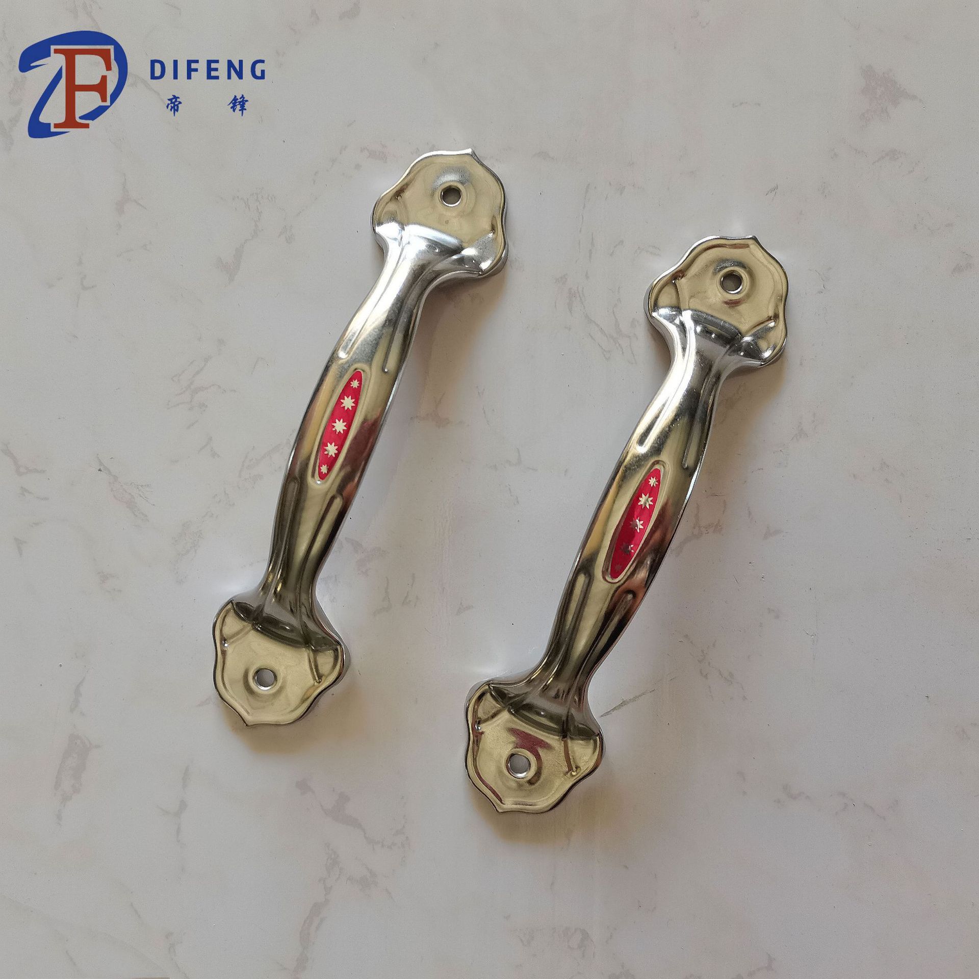Factory wholesale stainless steel handles, bow-shaped flower handles, doors, Windows, drawers, exposed stainless steel old-fashioned door handles Application Scenario