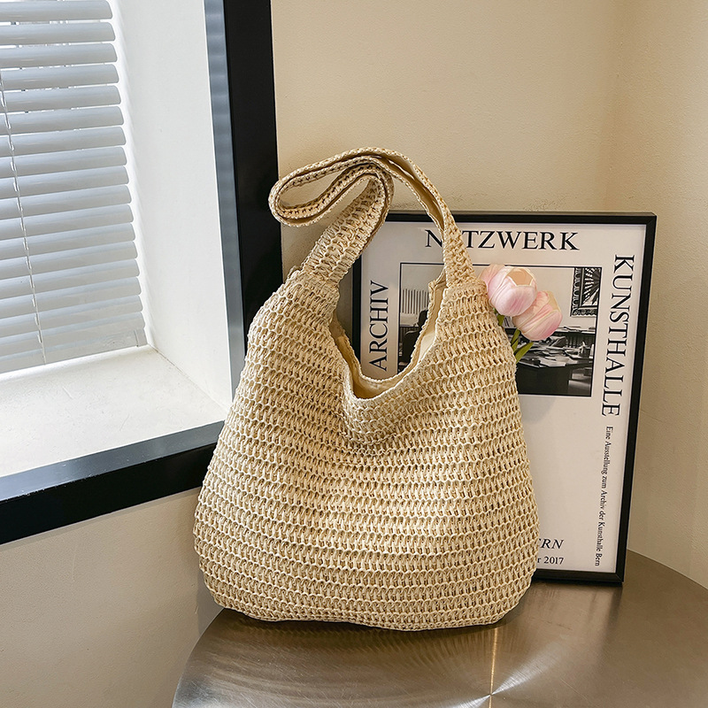 ins simple and versatile straw woven bag, solid color large capacity hand-crocheted woven bag, single-shoulder hand-carry beach bag full figure