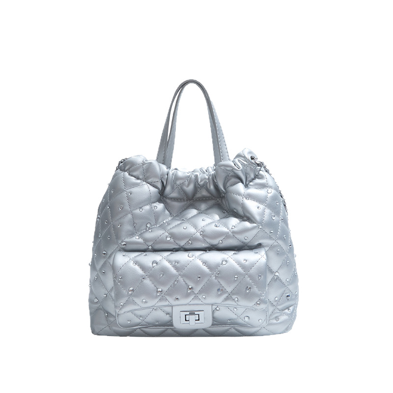 Stylish Chanel-style mini backpack 2025 new chain small backpack, fashionable diamond-encrusted, versatile and trendy handbag for women Item Picture