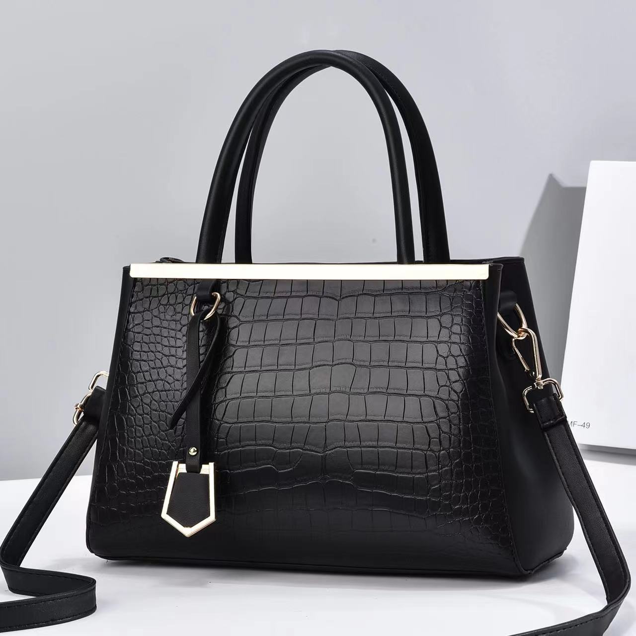2022 new trendy stone-patterned PU leather handbag for foreign trade, large-capacity casual single-shoulder crossbody women's bag consignment full figure
