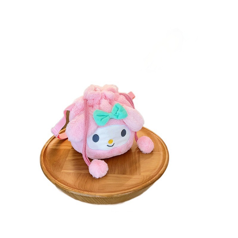 Cartoon Sanrio plush toy, cute drawstring, versatile cinnamon dog, Kuromi handbag, storage bag, coin purse Item Picture