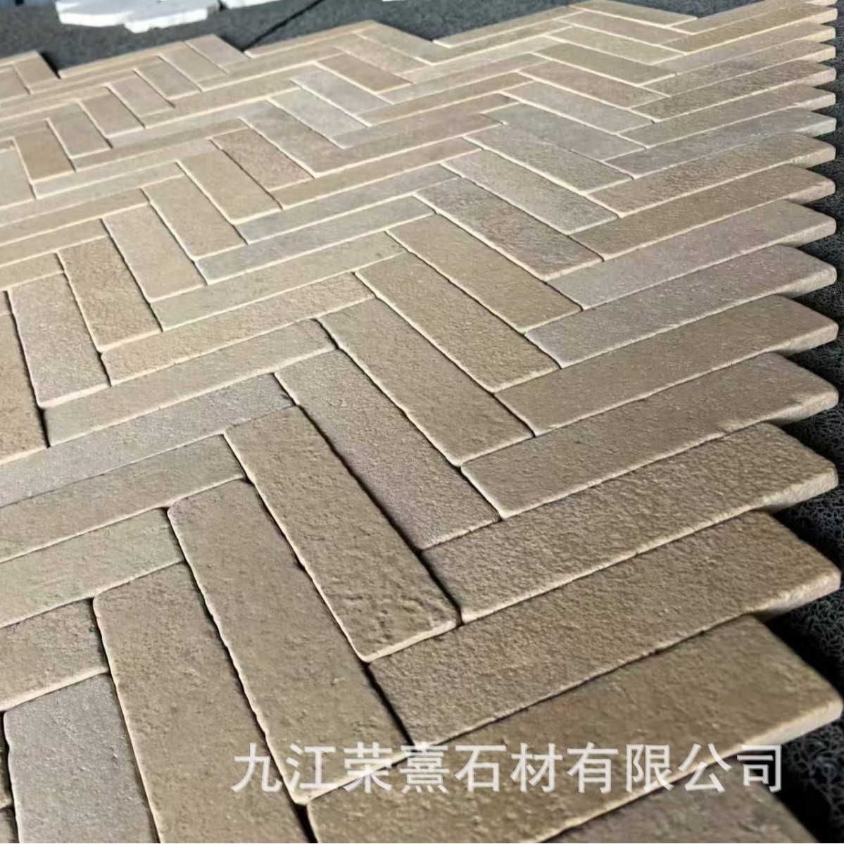 Long, beige Lime cave stone marble clothing store, homestay, cultural tourism, ancient building renovation project, retro wall tiles full figure