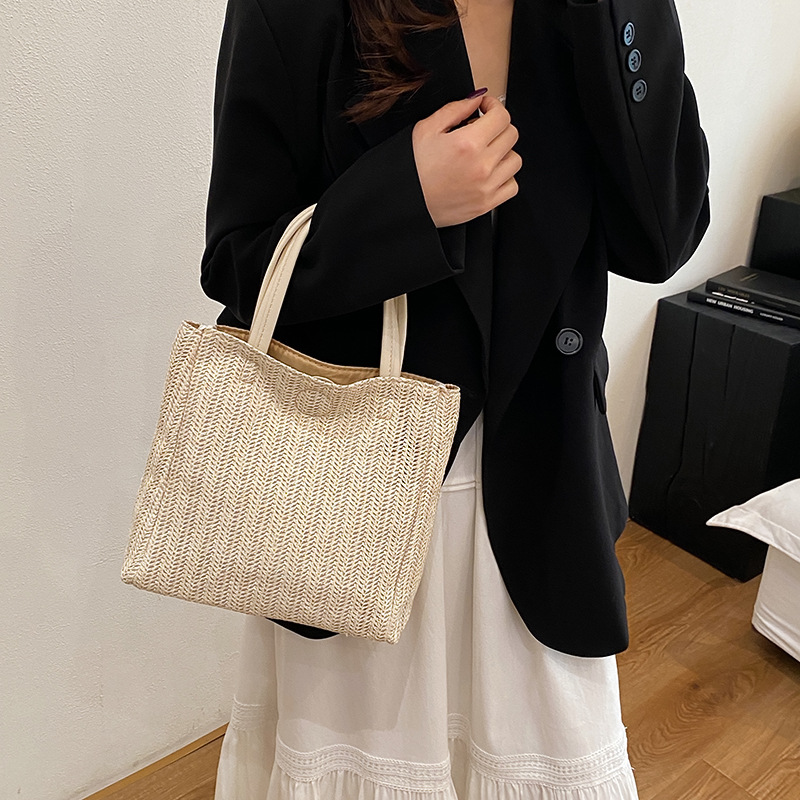 2025 New summer color-blocking versatile hand-woven bag, large-capacity simple handbag, straw woven bag, tote bag details Picture