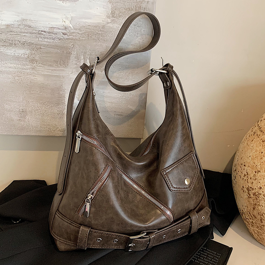 The high-end Maillard multi-functional crossbody bag for women in 2024, a popular single-shoulder bag with a large capacity tote bag full figure