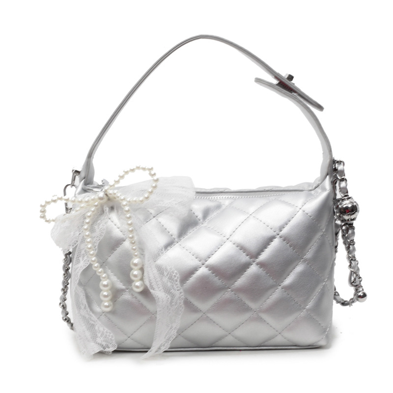 The 2025 new Chanel style high-end bag, diamond-shaped handbag, versatile, fashionable and niche chain single-shoulder crossbody bag Item Picture