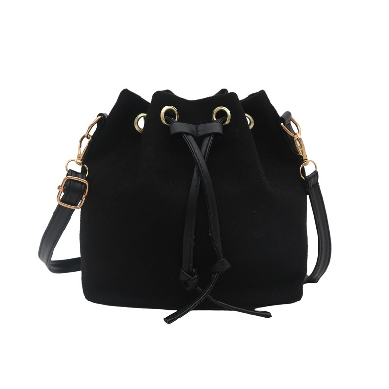 Drawstring handbag for women, 2025 new style versatile ins Korean single-shoulder crossbody bag, stylish and simple bucket bag Item Picture