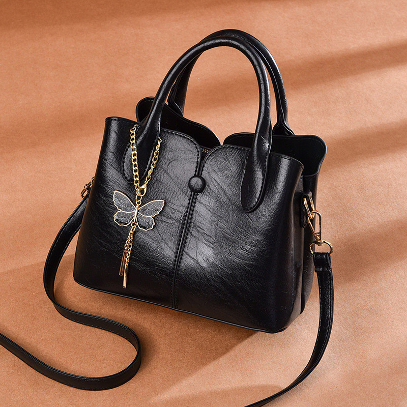 Cross-border delivery of 2022 new trendy and stylish women's handbag with large capacity and retro texture details Picture
