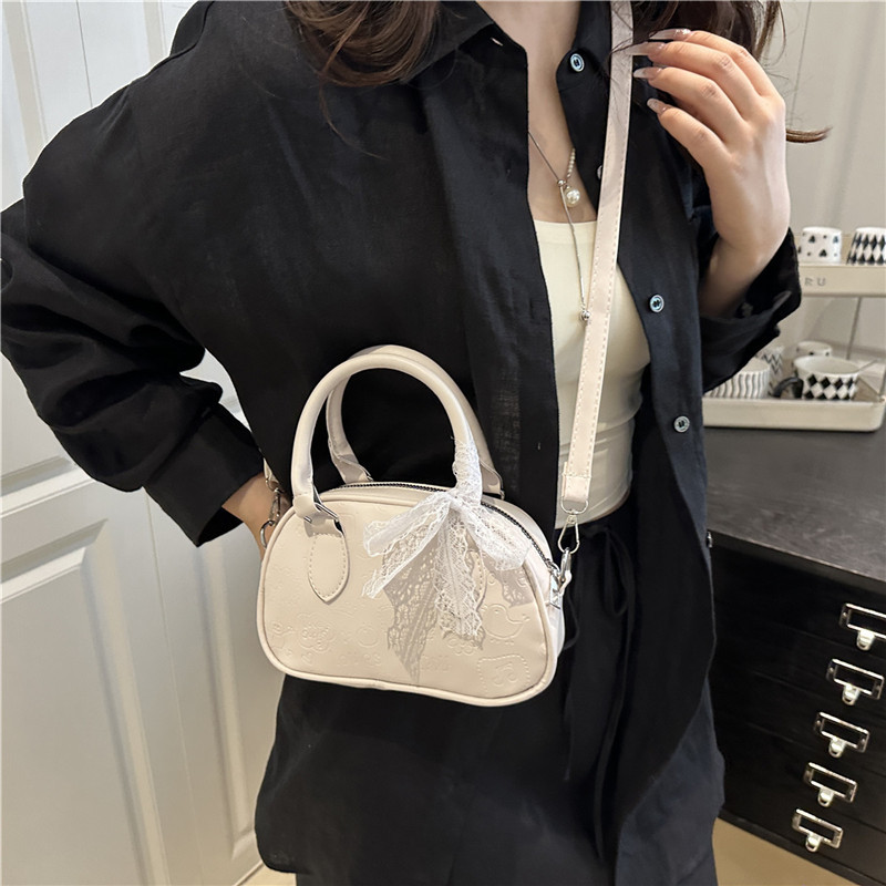 Fashionable and trendy hand-held pillow bag 2025 new style summer versatile, niche, simple and casual single-shoulder bag crossbody bag Specification drawing