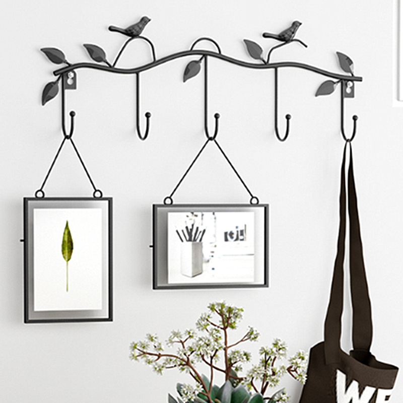 Creative leaves, birds, hooks, keys, ironwork doors, rear hanging clothes hooks, country wall hooks, clothing store clothes hooks, doors and Windows full figure