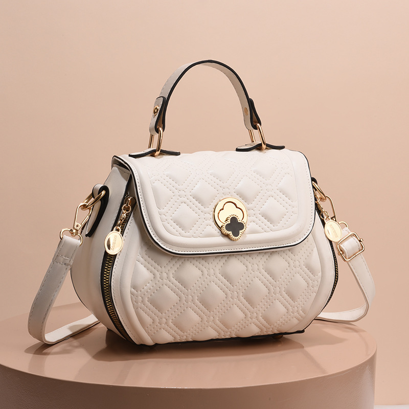Embossed women's bag, new autumn 2024 trendy diamond-shaped handbag, fashionable and stylish, lockable single-shoulder crossbody bag full figure