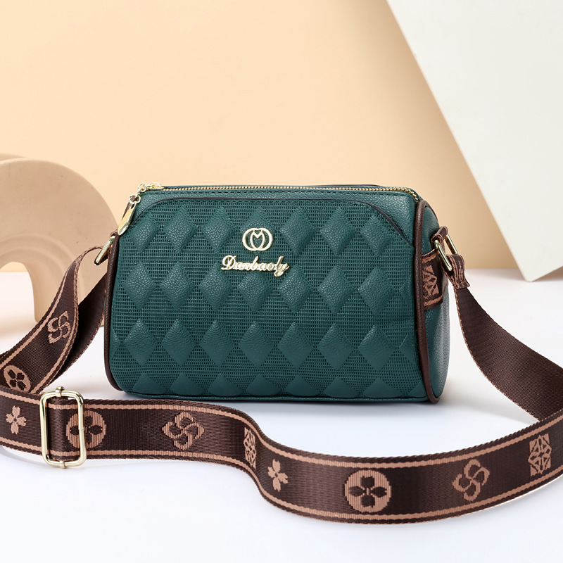 Embossed round bag, versatile and simple single-shoulder crossbody bag, small bag, women's new style, foreign trade manufacturer, summer 2023 Korean version full figure