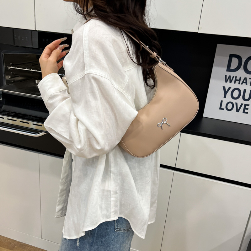 High-end style small bag for women, 2025 new trendy and versatile single-shoulder bag, fashionable underarm dumpling bag small carrying bag Specification drawing