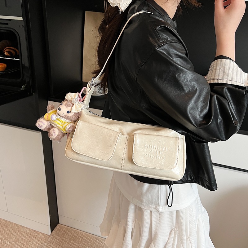 High-quality and fashionable multi-pocket underarm bag for women, 2025 new Korean-style motorcycle bag, single-shoulder bag, trendy solid color crossbody bag details Picture