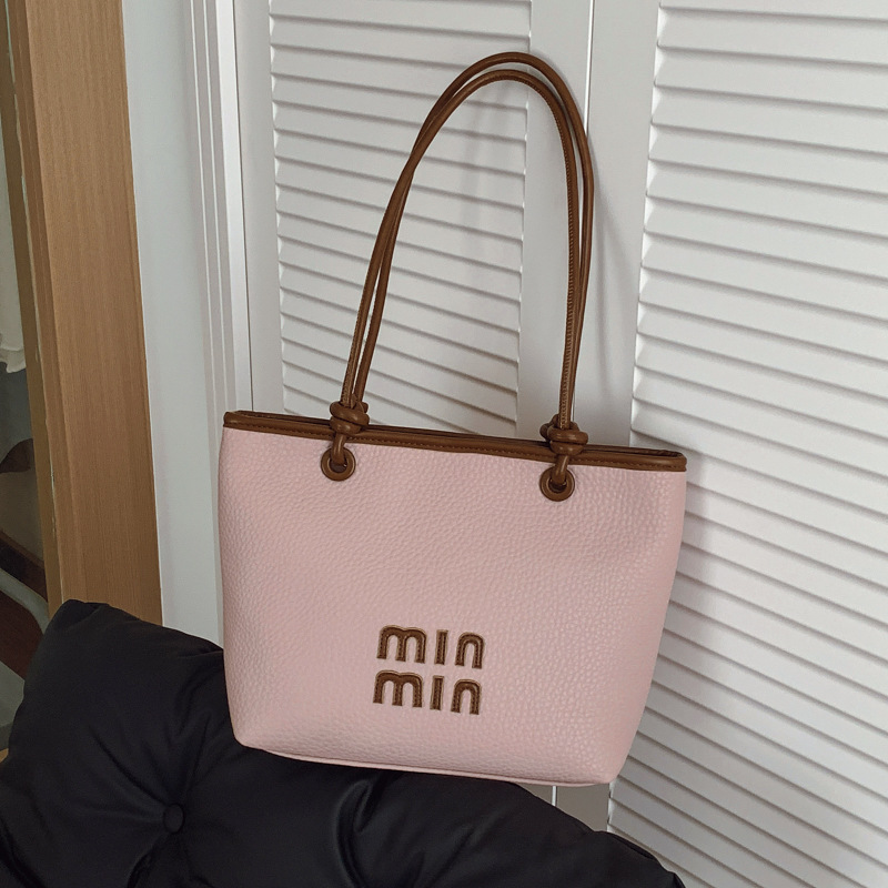 Lychee patterned large-capacity women's 2025 new spring/Summer trendy and niche design single-shoulder bag and women's hand-held tote bag full figure