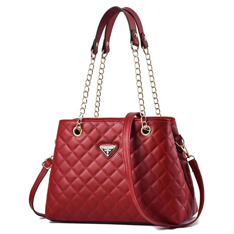 Factory fashion trend women's bag, high-end sense, large capacity single-shoulder bag, crossbody bag, handbag women's bag, 17278 Application Scenario