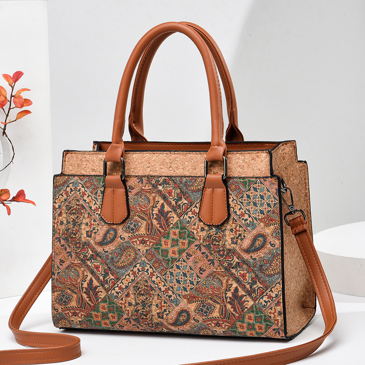 Grand Ladies' crossbody bag with large capacity, trendy Grand ladies' manufacturer, Foreign trade Ladies' 2023 new style, versatile for carrying Application Scenario