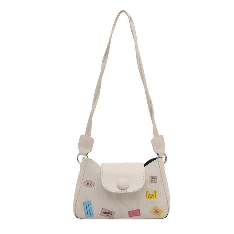 New cross-border trendy and cute cartoon bag for women, Spring/Summer 2025 single-shoulder crossbody bag for women's commuting Item Picture