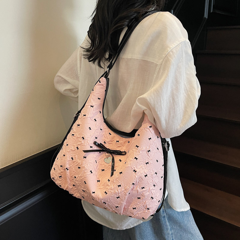Bow tote bag, large capacity single-shoulder bag, 2025 new crossbody bag, fashionable commuting, sweet backpack full figure