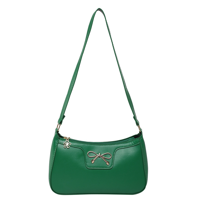 Trendy and versatile underarm bag for women 2025, a new cross-border fashion hand-held shoulder bag, a stylish crossbody bag for women Item Picture