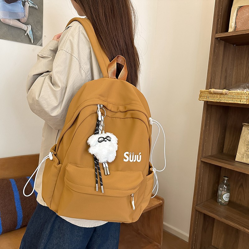 A simple and fresh Japanese-style Instagram backpack for women, a Korean-style casual and versatile backpack for traveling details Picture