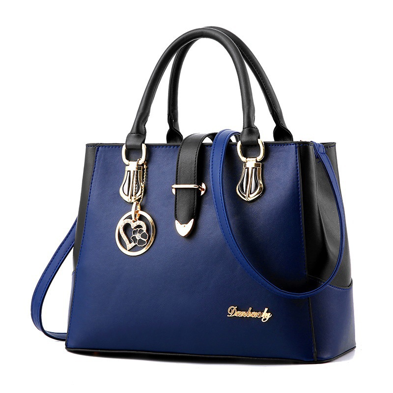 We offer cross-border trade bags for 2022 new styles, including European and American fashionable large-capacity women's crossbody single-shoulder handbags Application Scenario