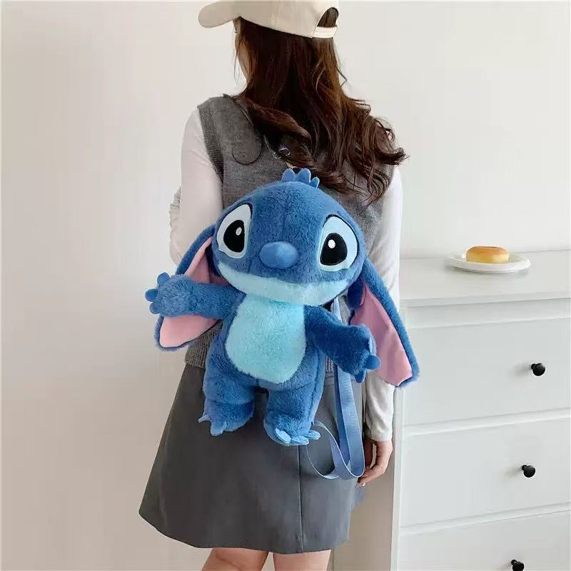 New cartoon plush toy backpack, large-capacity claw machine doll, exchange plush doll, children's travel backpack details Picture