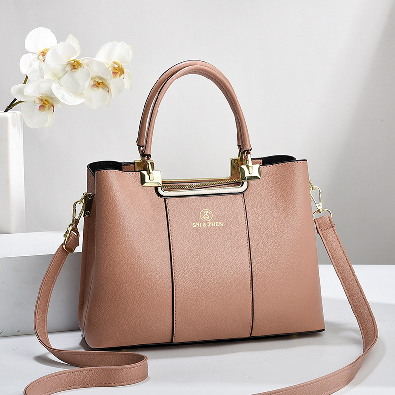 Wedding red bag 2024 New style fashionable hand-held large bag, Korean version large capacity single-shoulder crossbody bag, middle-aged mom bag Specification drawing