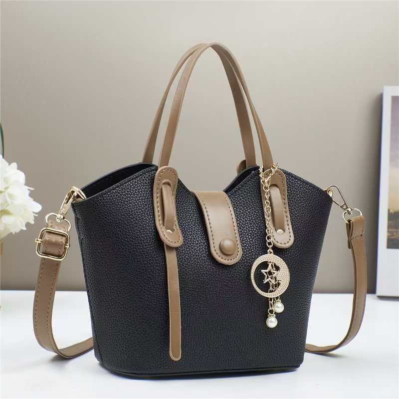 The new macaron grand bucket bag is a cross-border trend, a large-capacity simple women's handbag, a bestseller, and a single-shoulder crossbody bag full figure
