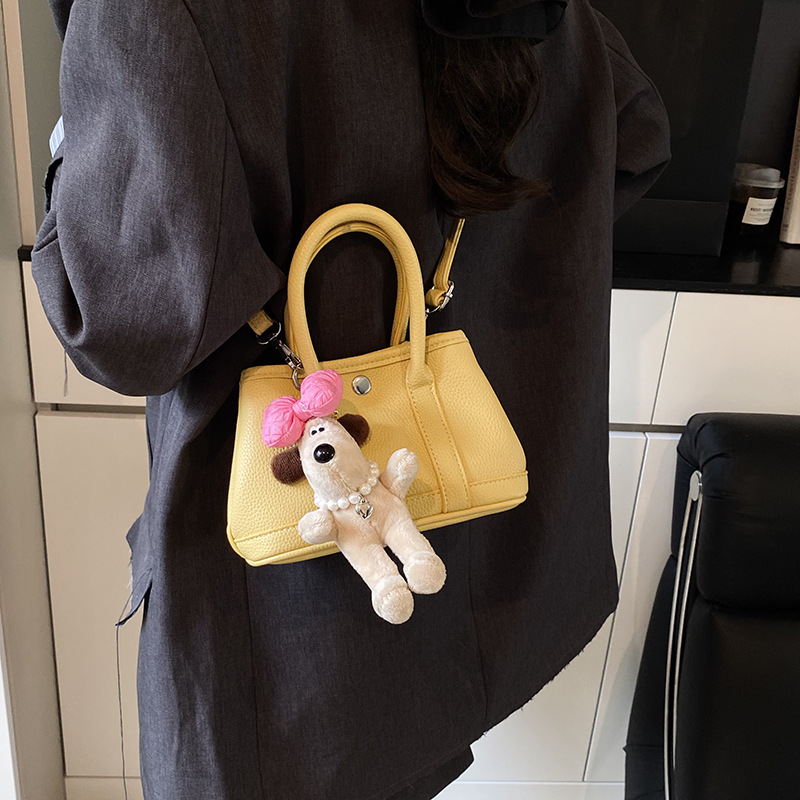 High-end and elegant, versatile women's handbag 2025 new style, fashionable single-shoulder platinum bag, casual crossbody tote bag details Picture