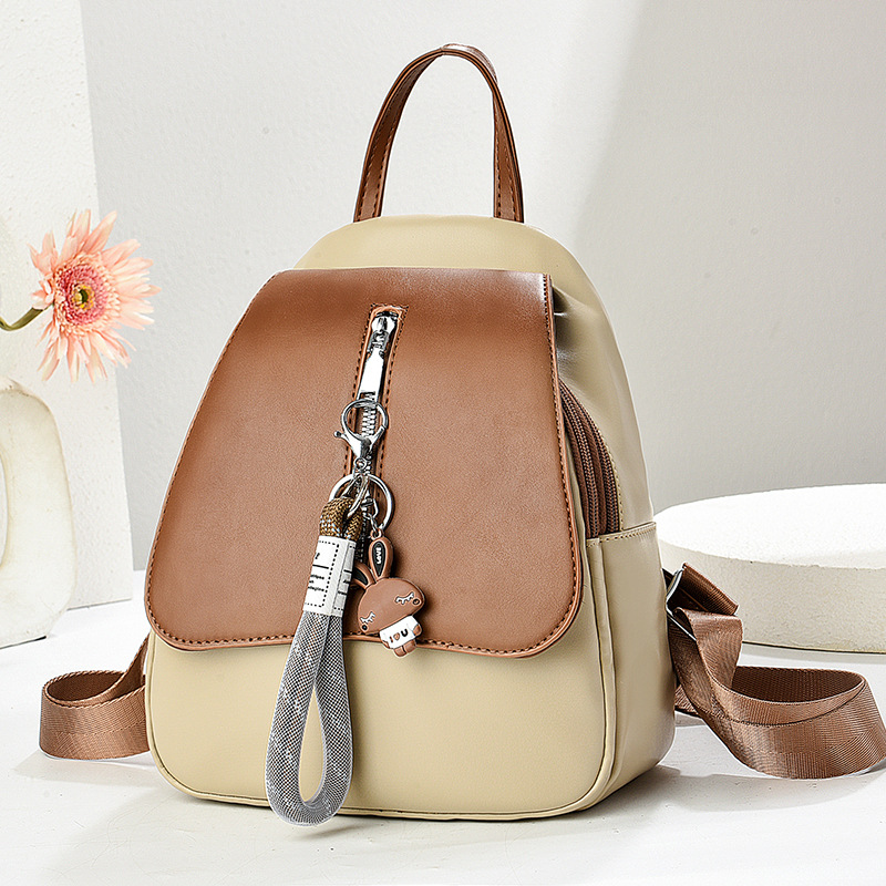 New cute color-blocking backpack, large-capacity bag, trendy, fashionable, high-end, versatile commuting backpack for women full figure