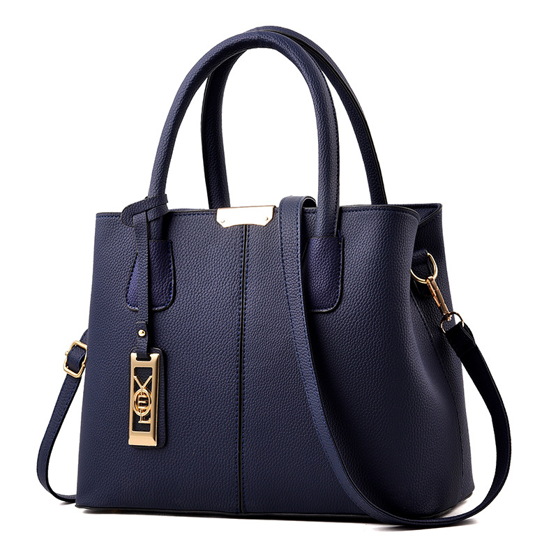 One-stop delivery of 2022 new styles of foreign trade bags for women, handbags, mom bags, simple large bags, single-shoulder bags and ladies Application Scenario