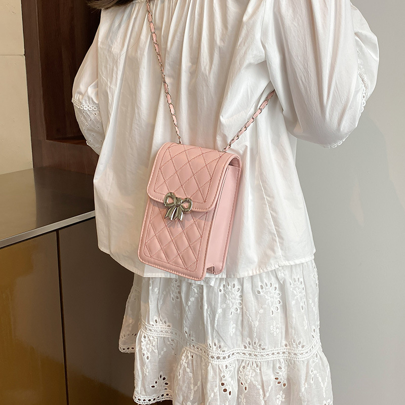Mini mini bags for women's 2025 summer new fashion. This year, crossbody bags are in vogue. Versatile travel phone bags details Picture