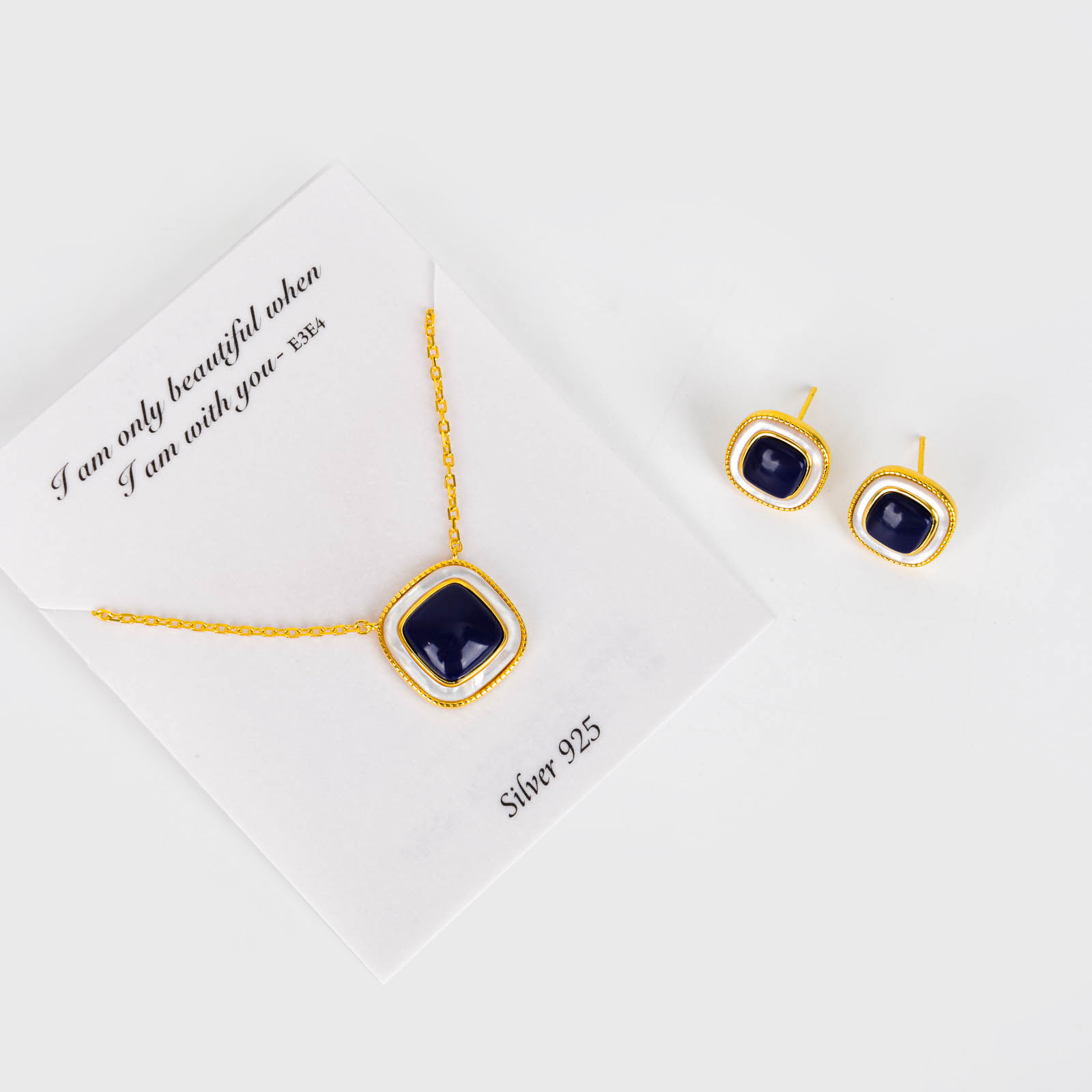 方糖欧美多彩猫眼石吊坠不掉色设计款时尚女钛钢饰品套装耳环项链