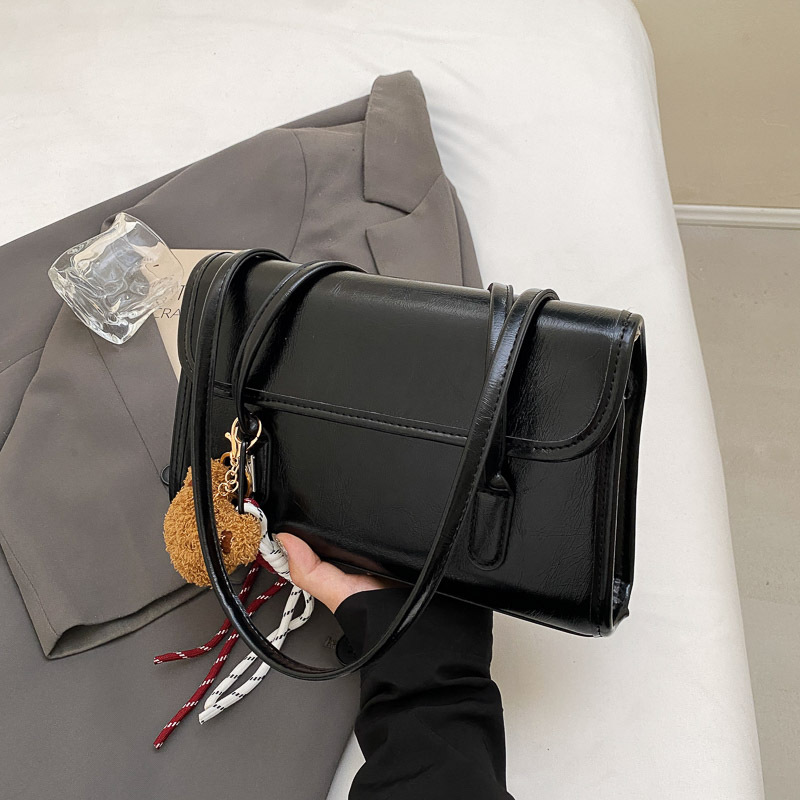 Retro bag, large-capacity single-shoulder bag for women, 2024 new style, casual and versatile underarm bag, high-end commuting bag for work Specification drawing