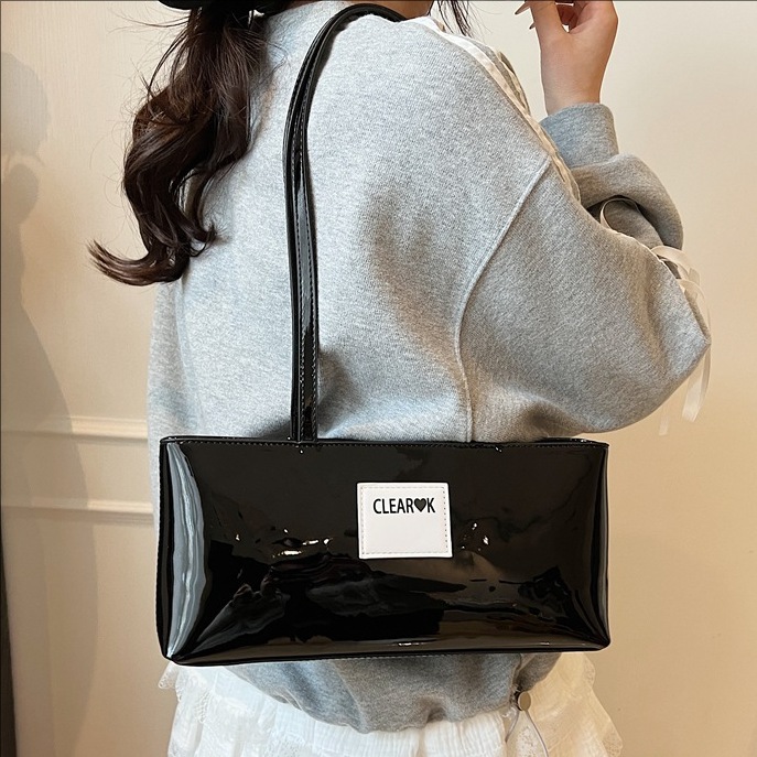 Cross-border style versatile wax oil leather underarm bag for women 2025 new style simple commuting single-shoulder bag Casual handbag full figure