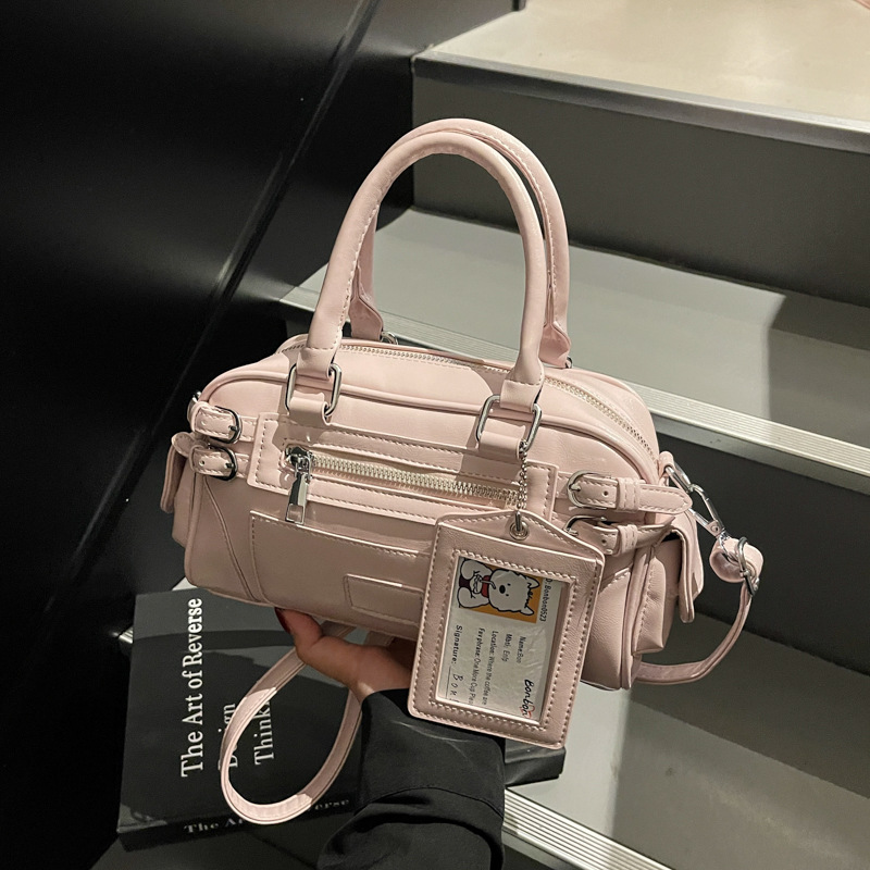 Hand-held bowling bag for women, 2025 new trendy and fashionable Korean style motorcycle bag, crossbody bag, casual and simple single-shoulder bag details Picture