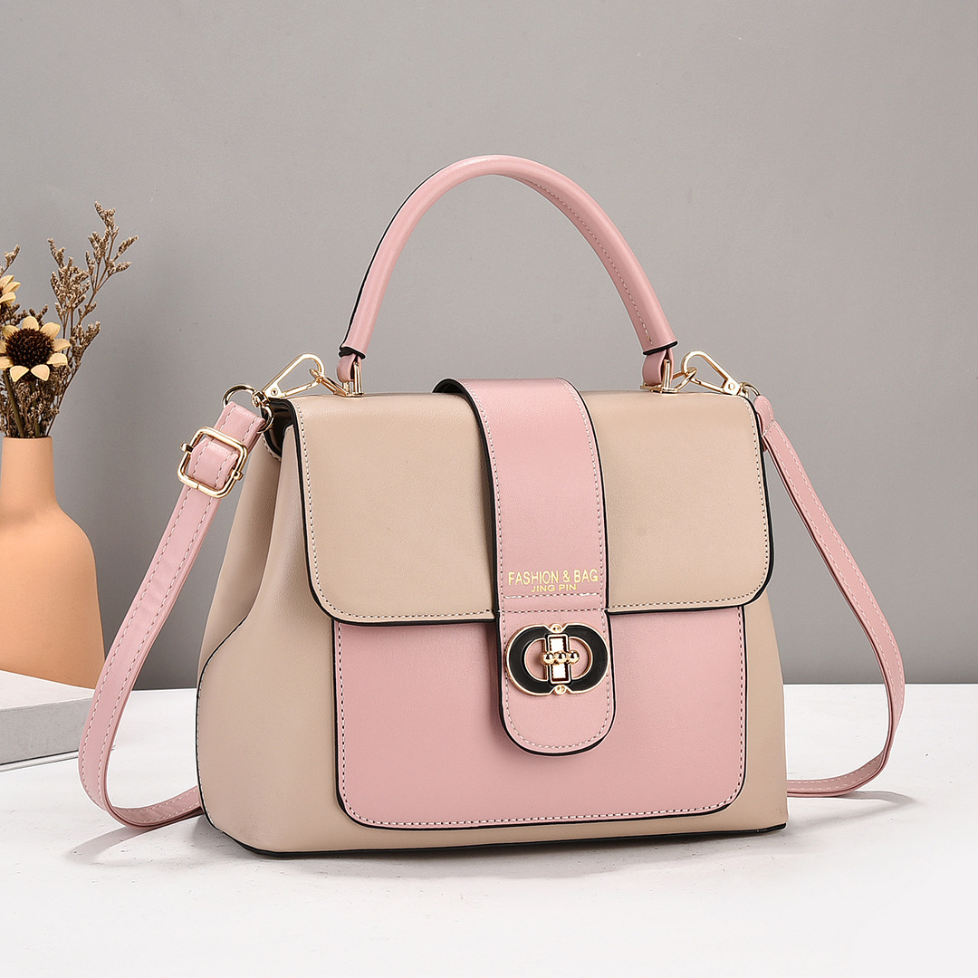 2024 Summer New Korean-style fashionable color-blocking small square bag, a stylish handbag for women's commuting and dates, available for one-piece delivery Application Scenario