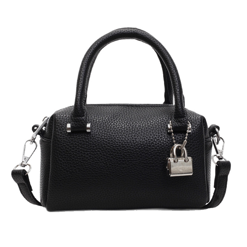 High-end and stylish solid-color hand-held pillow bag for women, 2025 new style, fashionable, versatile, exquisite and super popular single-shoulder crossbody bag Item Picture