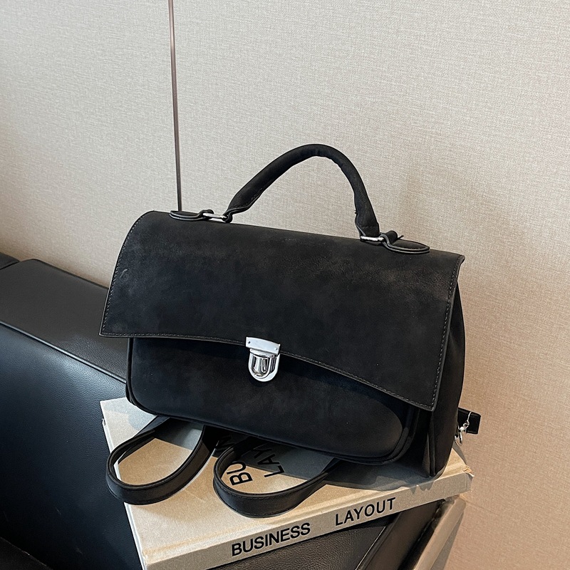A new Korean-style schoolbag and briefcase for women in 2025, a trendy and fashionable backpack that is versatile and has a large capacity Specification drawing