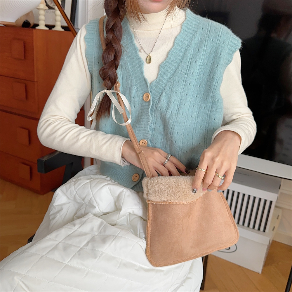 31232 Autumn and Winter vintage plush bag, suede suede lightweight and textured single-shoulder bag, hand-held armpit crossbody bag full figure