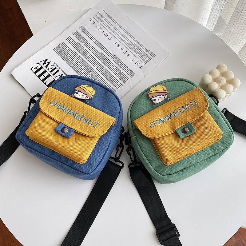Fashion 2020 Summer new women's bag, single-shoulder crossbody, other zipper, canvas, stitching, cartoon and anime single Specification drawing