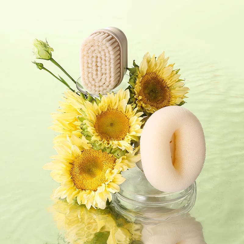 Bladeless filtration, pressurized fragrance, beauty care, handheld shower head, water purifier, chlorine removal, pressurized bathroom shower head Application Scenario