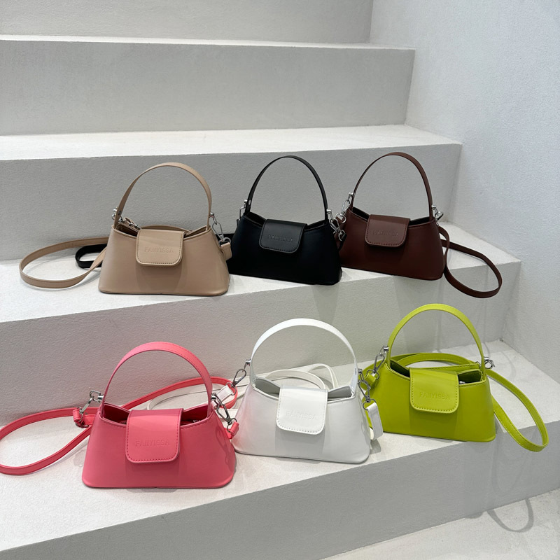 High-end mini handbag for women, 2025 new style, fashionable and stylish single-shoulder bag, simple and casual crossbody bag Application Scenario