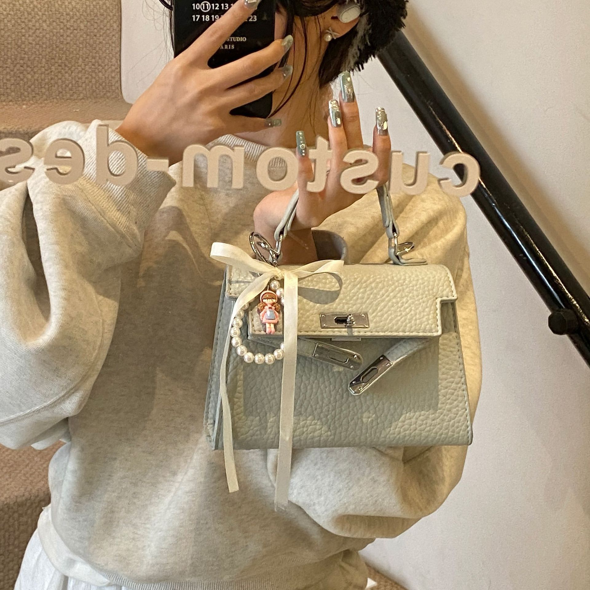 High-end handbag, fashionable Kelly bag for women, niche and stylish 2025 new versatile women's single-shoulder crossbody bag details Picture