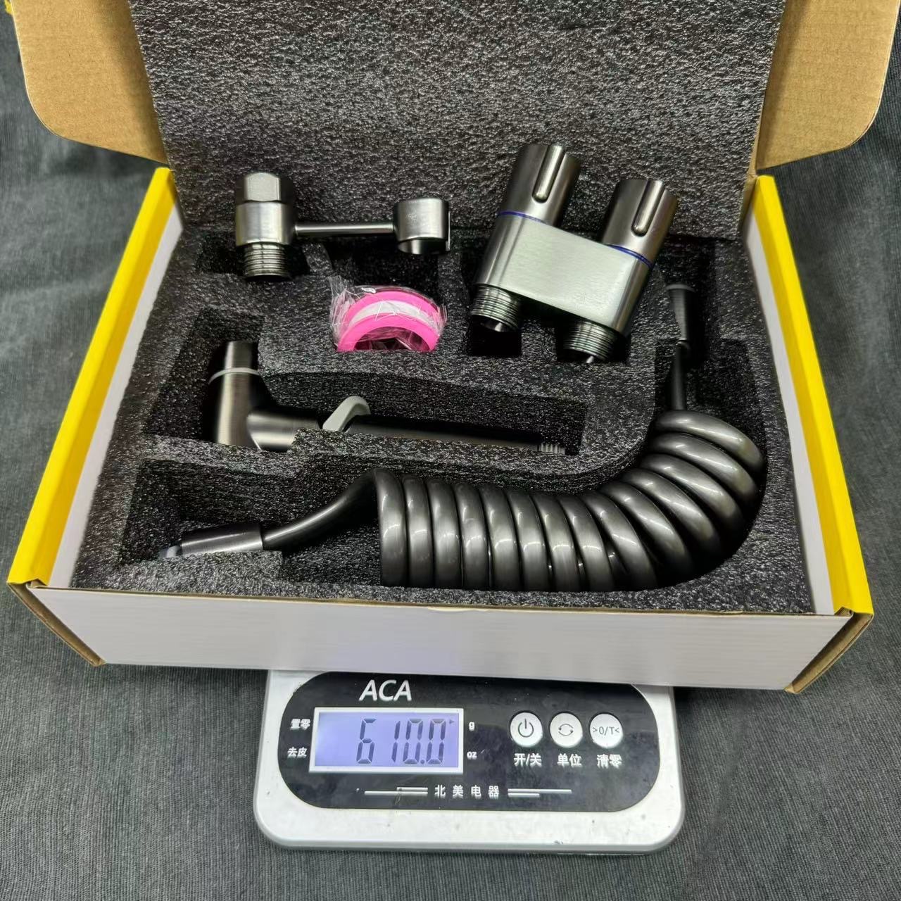 Factory direct sales of toilet companion spray gun, one in and two out, toilet feminine wash, pressurized spray gun, Angle valve set, faucet Application Scenario