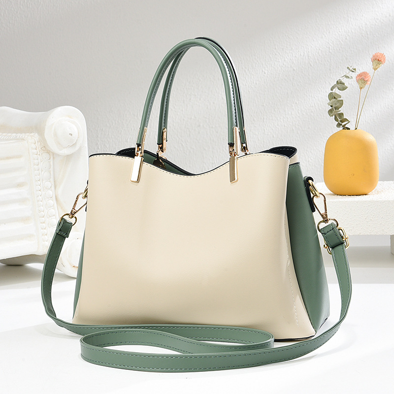 Mom Bag 2025 New Style high-end handbag pendant, elegant and fashionable single-shoulder bag, simple and elegant crossbody bag Application Scenario