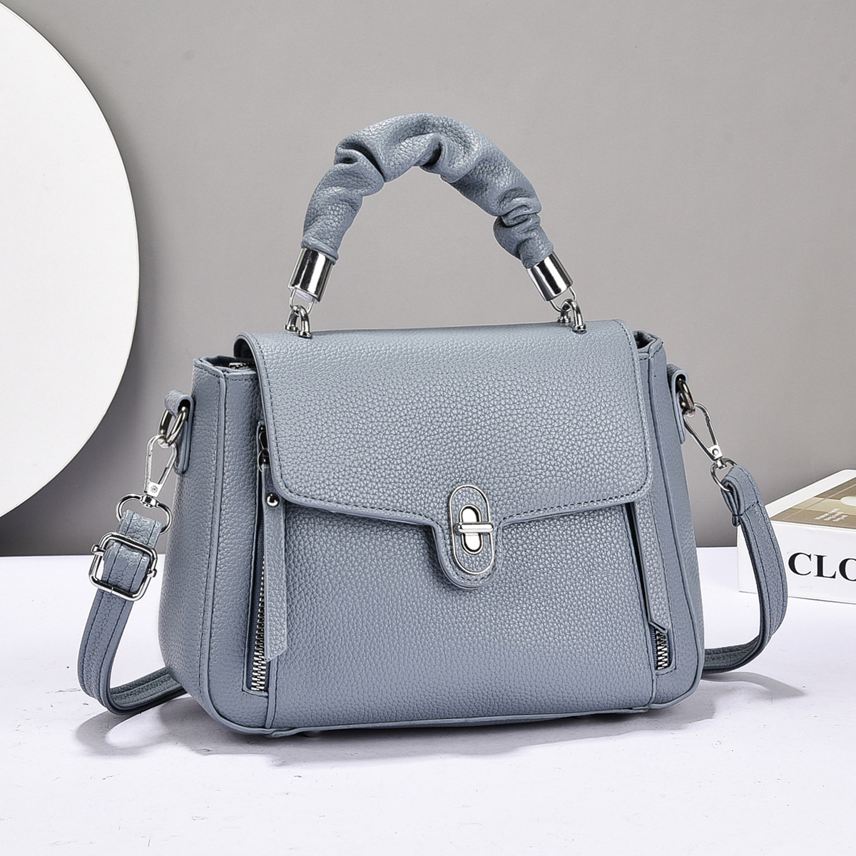 New cross-border women's bag 2025 crossbody bag for women, fashionable for middle-aged women, handbag for women, single-shoulder bag for women details Picture