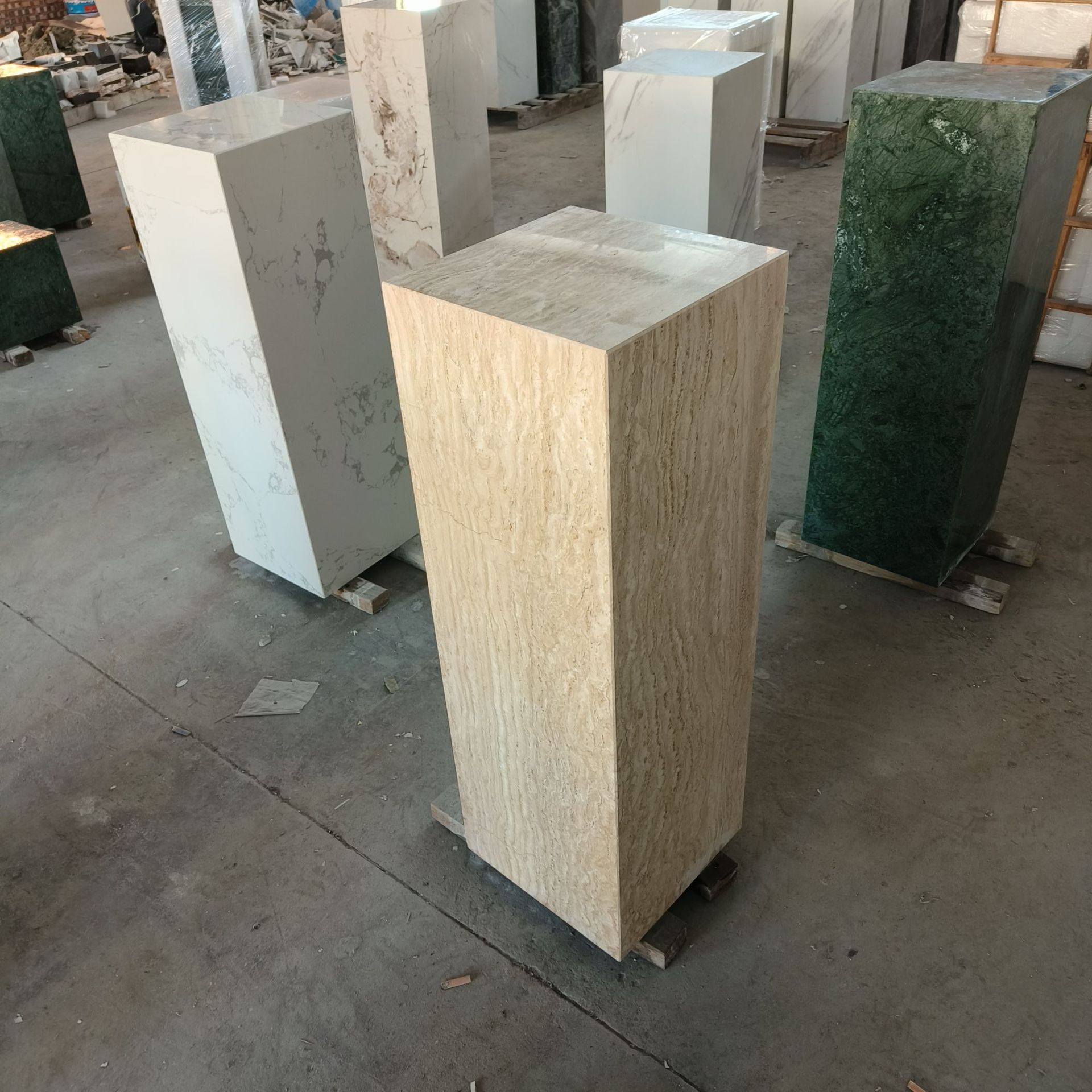 One-piece consignment of yellow cave stone columns, marble bases, sculptures, ornaments, pedestals, floor-standing entrance hall decorations and display stands Specification drawing